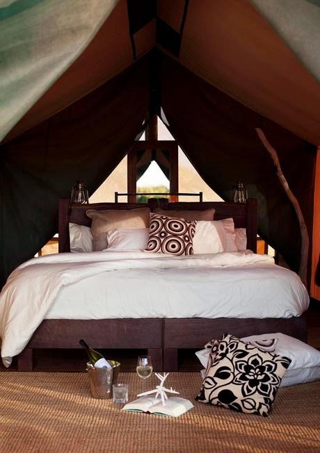 Hotel de Tienda en la Costa