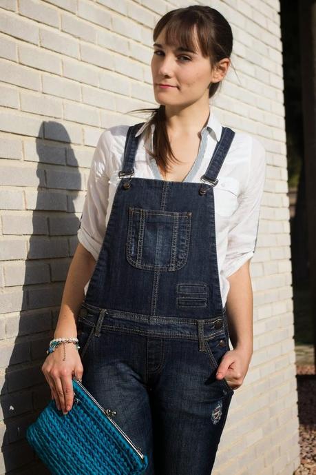 Peto vaquero, blanco y turquesa