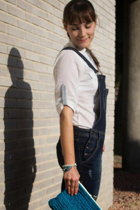 Peto vaquero, blanco y turquesa