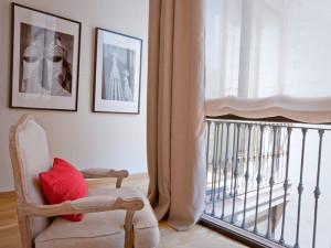 Sixtyfour apartments barcelona lataat