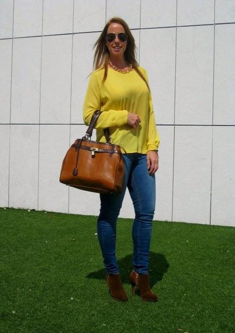 Yellow in my Blouse