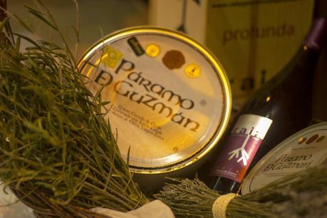 Salón de Gourmets con Páramo de Guzmán