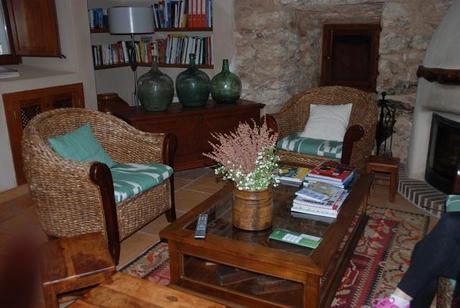 LifeStyle, ibiza, agroturismo can lluc, detox, wellness, spa, yoga, meditación, dietox, sunset, cala jondal, yemanja, puesta de sol, dalt vila, zara, new balance, true religion, canon, cristina blanco, blogs de moda, bloggers trips, guia de estilo, guiadeestilo, spanish fashion blogs, style, 