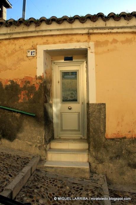 Muros que juegan al escondite