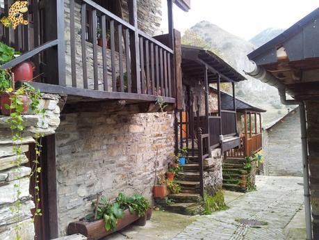 Ponferrada y el Valle del Silencio