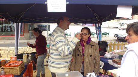 Mercadillo Solidario Día de las personas con discapacidad