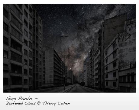 Sao Paolo interpretado por Thierry Cohen en la serie fotográfica Darkened Cities.