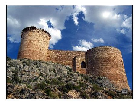 Castillo de Mesones de Isuela
