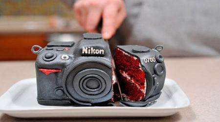 Una torta en honor de la Nikon D700