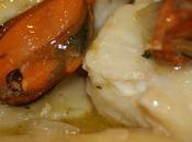 Merluza cava mejillones