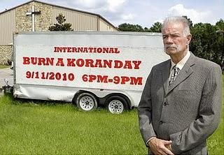 LA IRA SAGRADA  DEL PASTOR TERRY JONES.