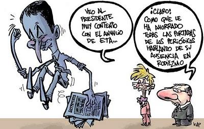 Eta irrumpe en el ojo del huracán.