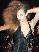 Looks ochenteros para una fiesta Looks ochenteros para una fiesta