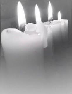 VELAS BLANCAS EN HONOR A PLATANITO