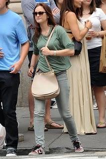 To die for...Leighton Meester on set!!!!!