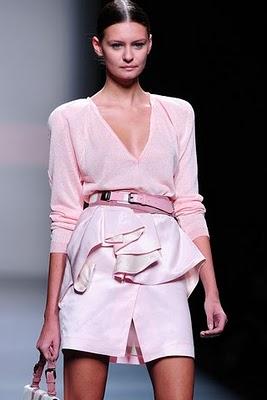 TOP CIBELES : SABADO DIA 18/9 ION FIZ - GUILLERMINA BAEZA - JUANA MARTIN