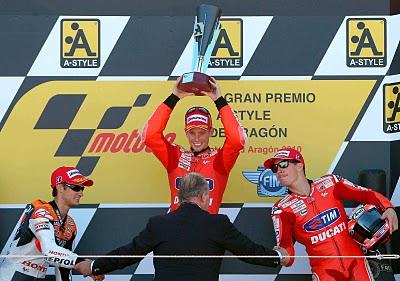 Stoner vuelve a ganar en Alcañiz el día que se confirma que el campeón de MotoGP será español
