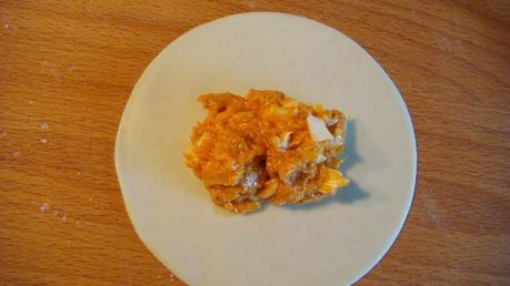 La Cocinillas (vol. II): Hoy, Empanadillas, una receta fácil y barata.