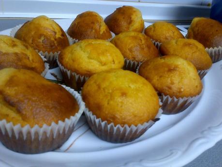 Magdalenas caseras (aptas para diabéticos y enfermos renales)