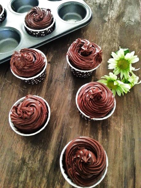 CUPCAKES DE CHOCOLATE