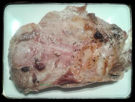 Paletilla de cordero ahumada