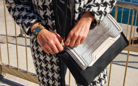 Ripped Jeans & Rock & Pata de Gallo