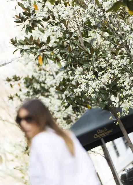 street style barbara crespo white denim jacket cyprea.es fashion blogger outfit blog de moda