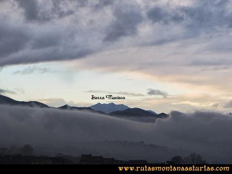 Ruta peña Manteca o Horru: Sierra de Peña Manteca desde Oviedo