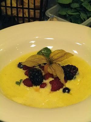 Crema Inglesa con frutas del bosque