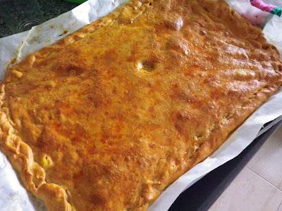 Empanada gallega con harina de garbanzos