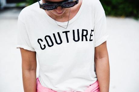 Stripped_Skirt-Couture_Top-Outfit-Converse-street_Style-8