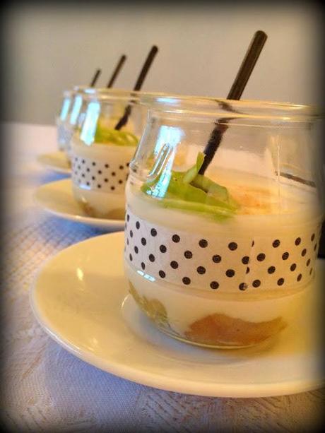Yogur con Crema de Almendras y Manzana Verde.