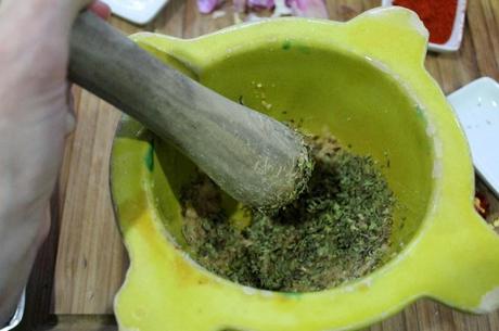 Salsa chimichurri para carnes a la barbacoa (a mi manera)