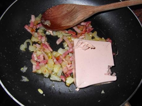PASTA CON MOUSSE DE PATO