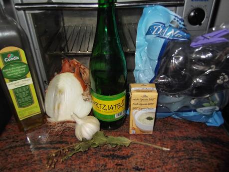 MEJILLONES A LA SIDRA