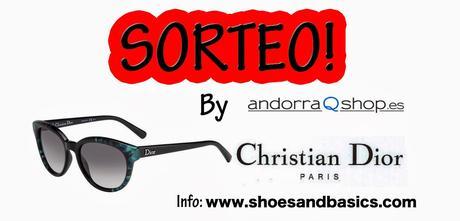 Blue Klein vs Vibrant Pink