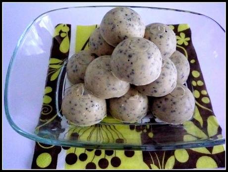 Bombones de chocolate blanco y oreo