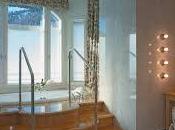 Lindos diseños baños grandes ventanas