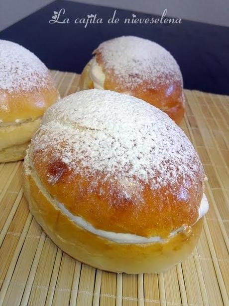 Bollos suecos Semlor o Semla