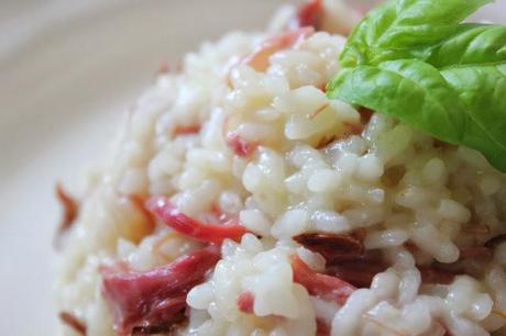 Risotto con Rebozuelos Deshidratados y Confit de Pato.