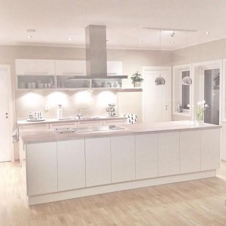 Preciosa casa de estilo nórdico en Noruega puro estilo nórdico decoración noruega decoración nórdica escandinava decoración muebles de diseño decoración en blanco y madera decoración de salones diáfanos casas nórdicas decoración blog decoracion interiores