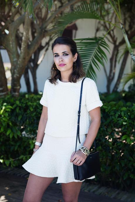 White_Outfit-Suit-Celine_Trio_Bag-Street_Style-26