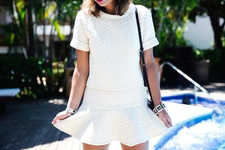 WHITE X DESALIA White_Outfit-Suit-Celine_Trio_Bag-Street_Style-12