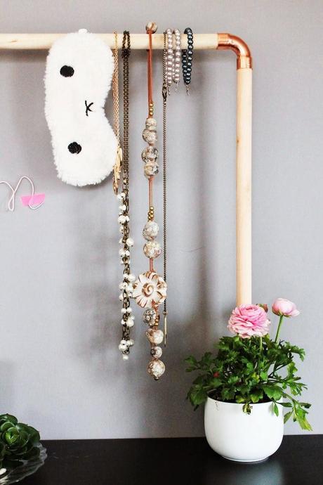 DIY.cuelgollares vs. macetero