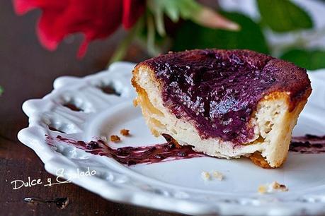 PASTEL DE QUESO CON MERMELADA DE ARANDANOS PASTEL DE QUESO CON MERMELADA DE ARANDANOS