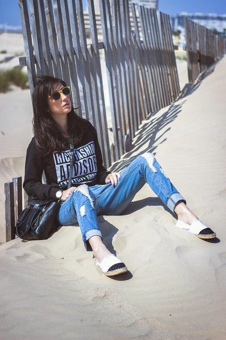 Cyprea BoyFriend Jeans On The Beach