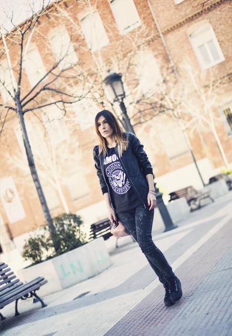 street style barbara crespo ramones tshirt C&A outfit fashion blogger blog de moda blogger