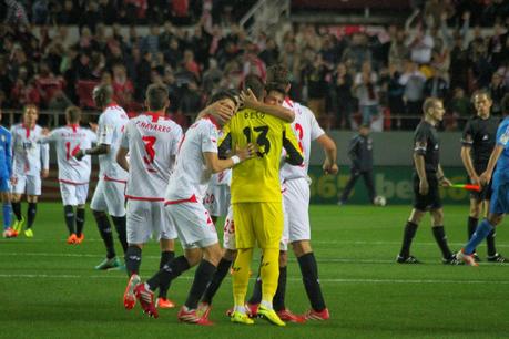 cronica sevilla fc 2 vs real madrid 1