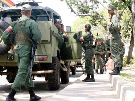 Los falsos militares golpistas de Maduro
