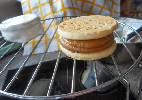 Alfajores blancos de dulce de leche